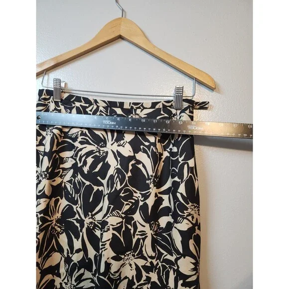 Ann Taylor Womens Vintage Tropical 100% Silk Floral Knee Length Skirt Size 6P - Picture 5 of 7